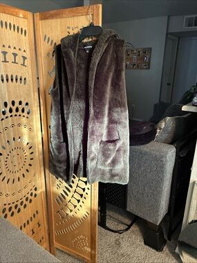 Zenana Outfitters Chocolate Brown Faux Fur Hooded Vest
